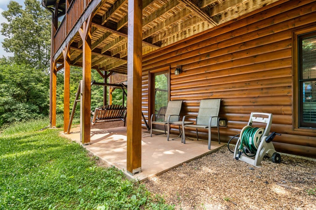 93 Deer Hunter Trail, Blue Ridge GA 30513 - Photo