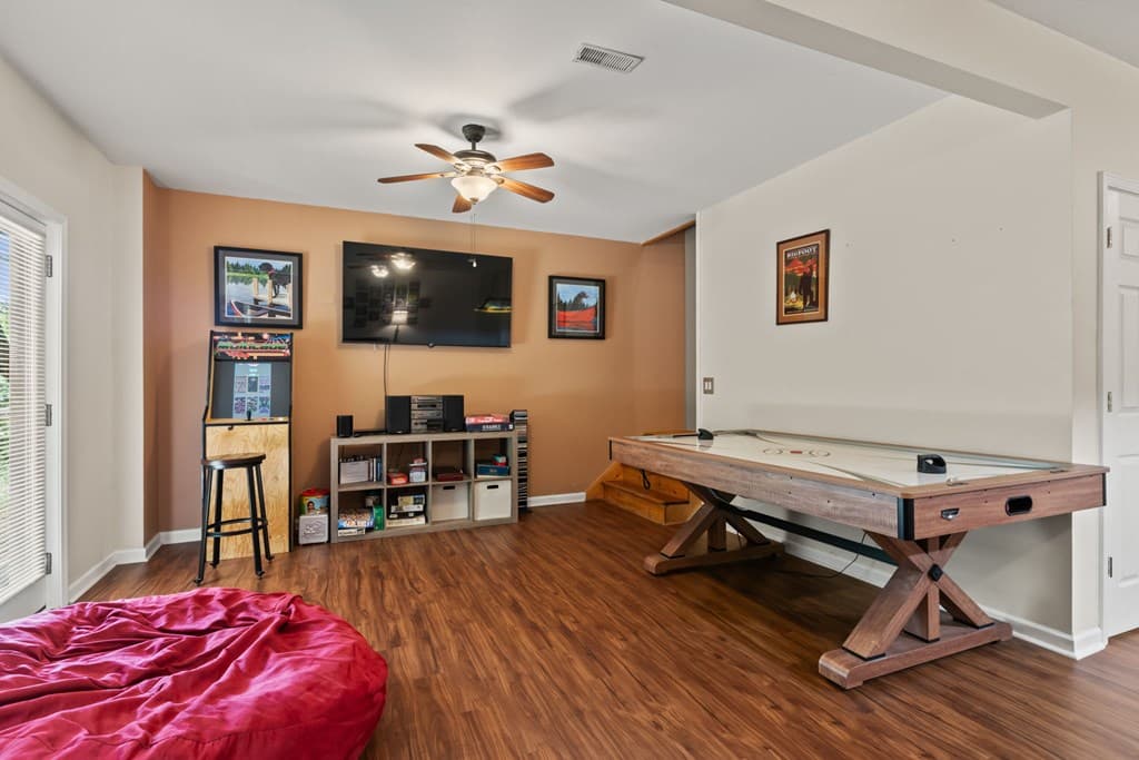 93 Deer Hunter Trail, Blue Ridge GA 30513 - Photo