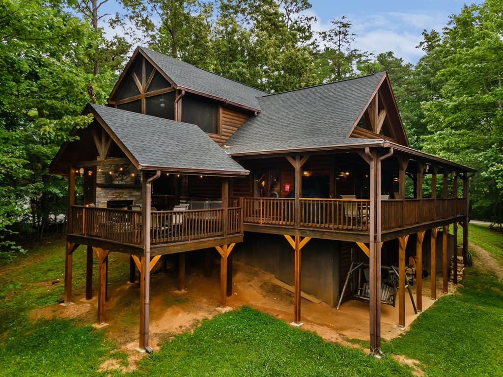 93 Deer Hunter Trail, Blue Ridge GA 30513 - Photo