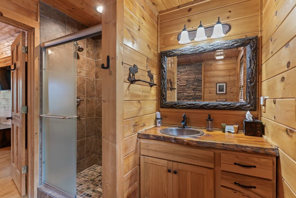 93 Deer Hunter Trail, Blue Ridge GA 30513 - Photo