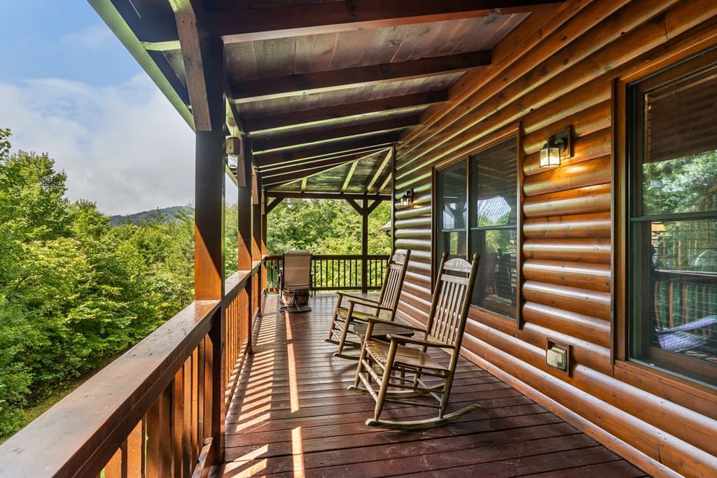 93 Deer Hunter Trail, Blue Ridge GA 30513 - Photo