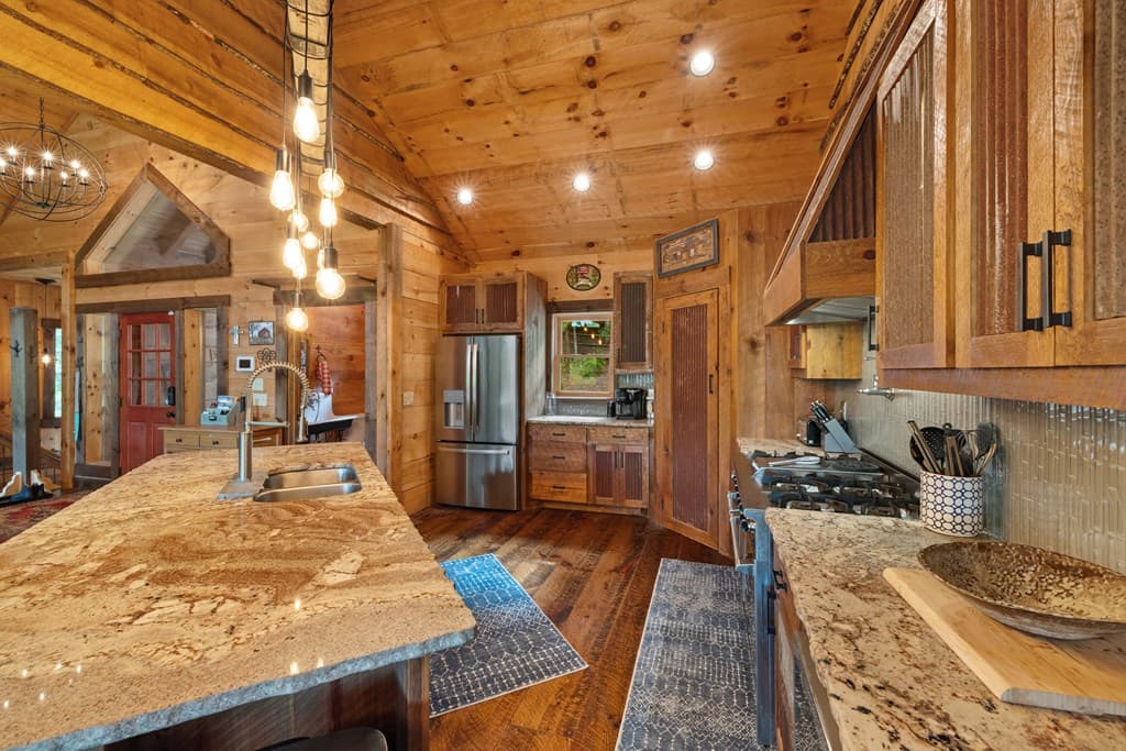 101 Heights Overlook, Blue Ridge GA 30513 - Photo