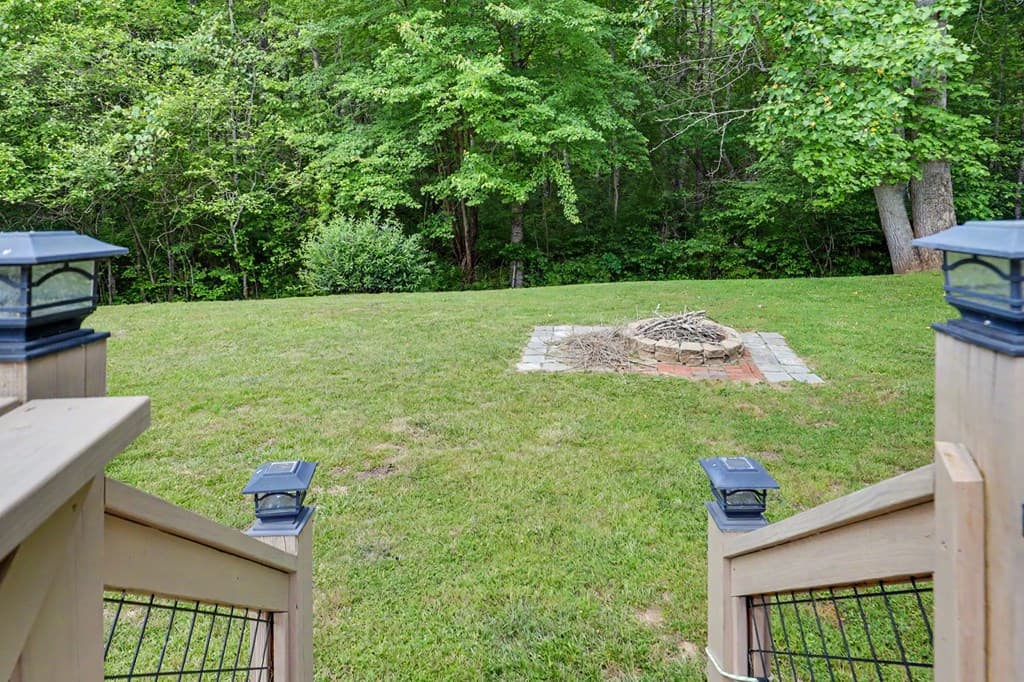 1139 Bearmeat Road, Hiawassee GA 30546 - Photo