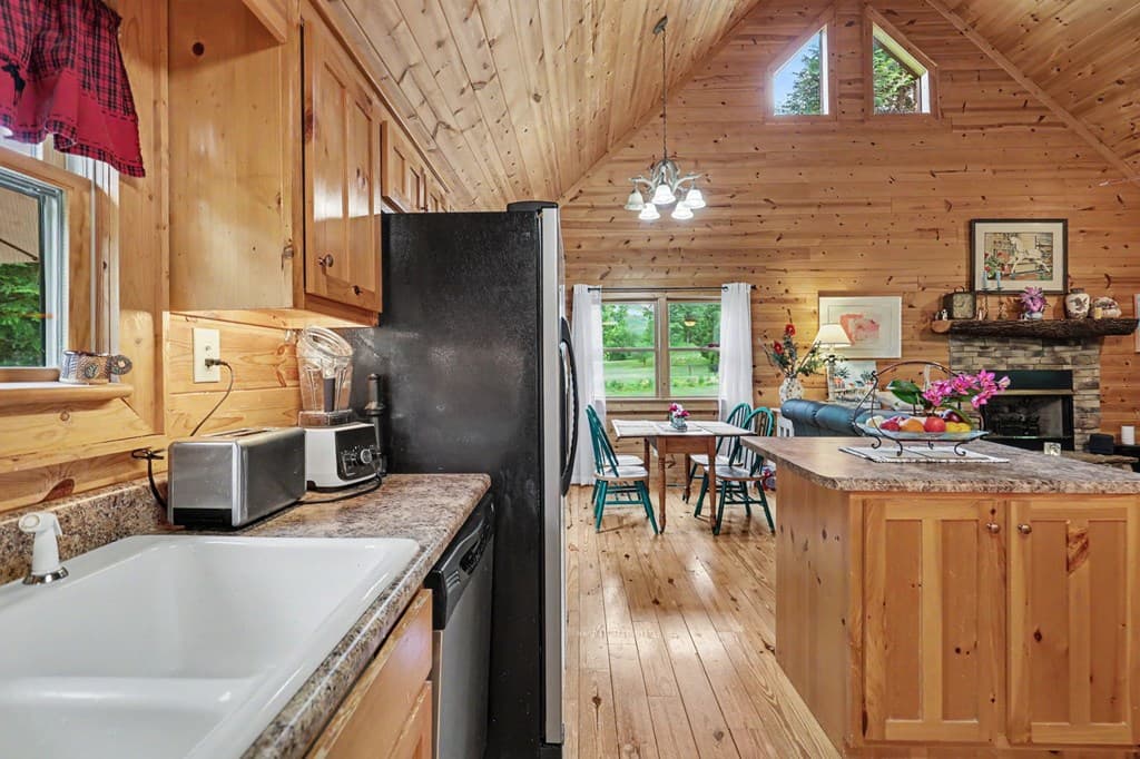1139 Bearmeat Road, Hiawassee GA 30546 - Photo