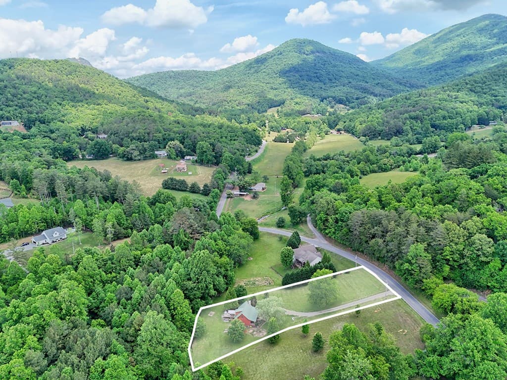 1139 Bearmeat Road, Hiawassee GA 30546 - Photo