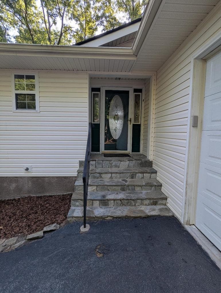 283 Deaver Cove Road, Blairsville GA 30512 - Primary photo