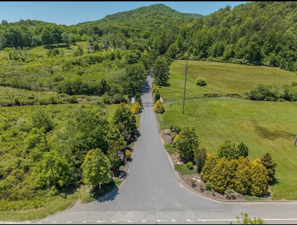 944 Wildcat Drive, Murphy NC 28906 - Photo