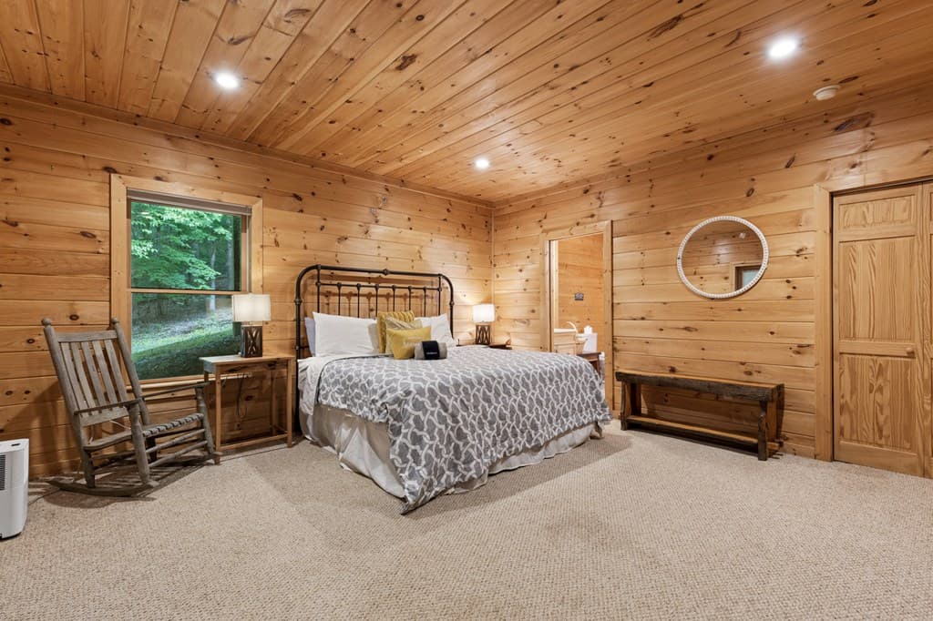 220 Solar Drive, Blue Ridge GA 30513 - Photo