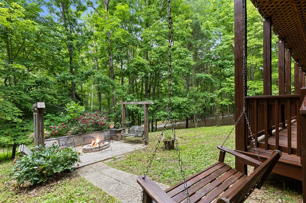 220 Solar Drive, Blue Ridge GA 30513 - Photo