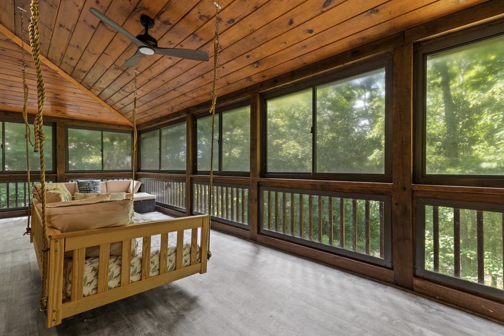 220 Solar Drive, Blue Ridge GA 30513 - Photo