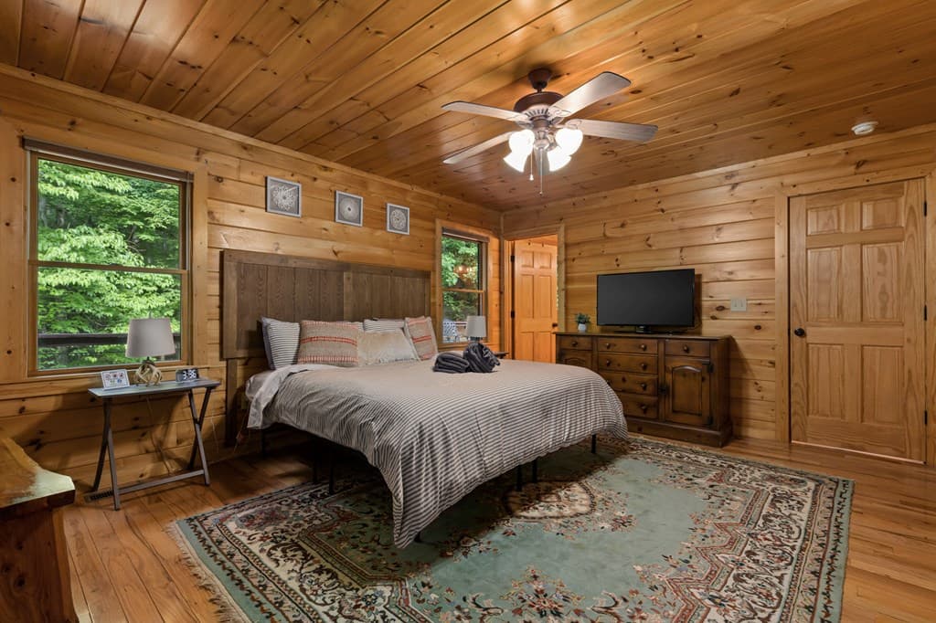 220 Solar Drive, Blue Ridge GA 30513 - Photo
