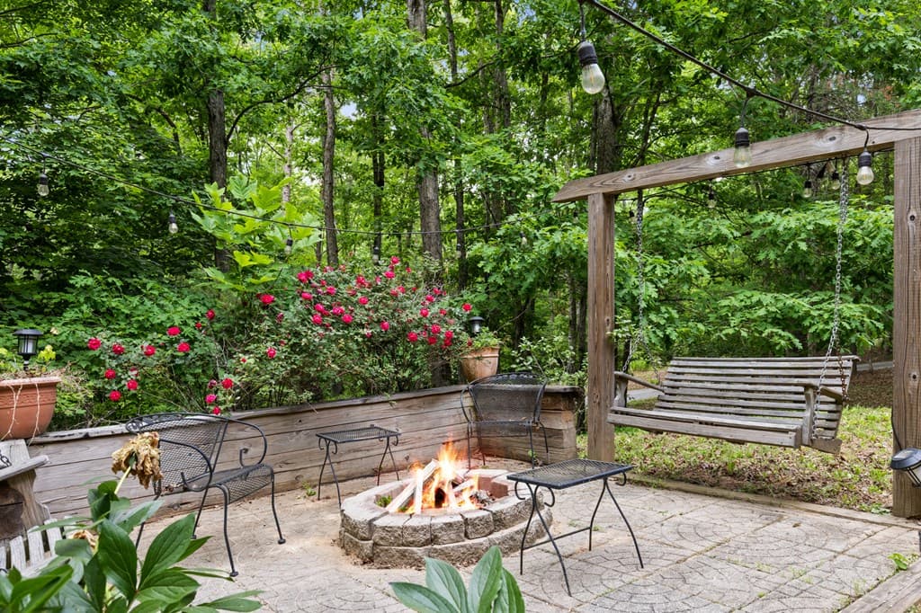 220 Solar Drive, Blue Ridge GA 30513 - Photo