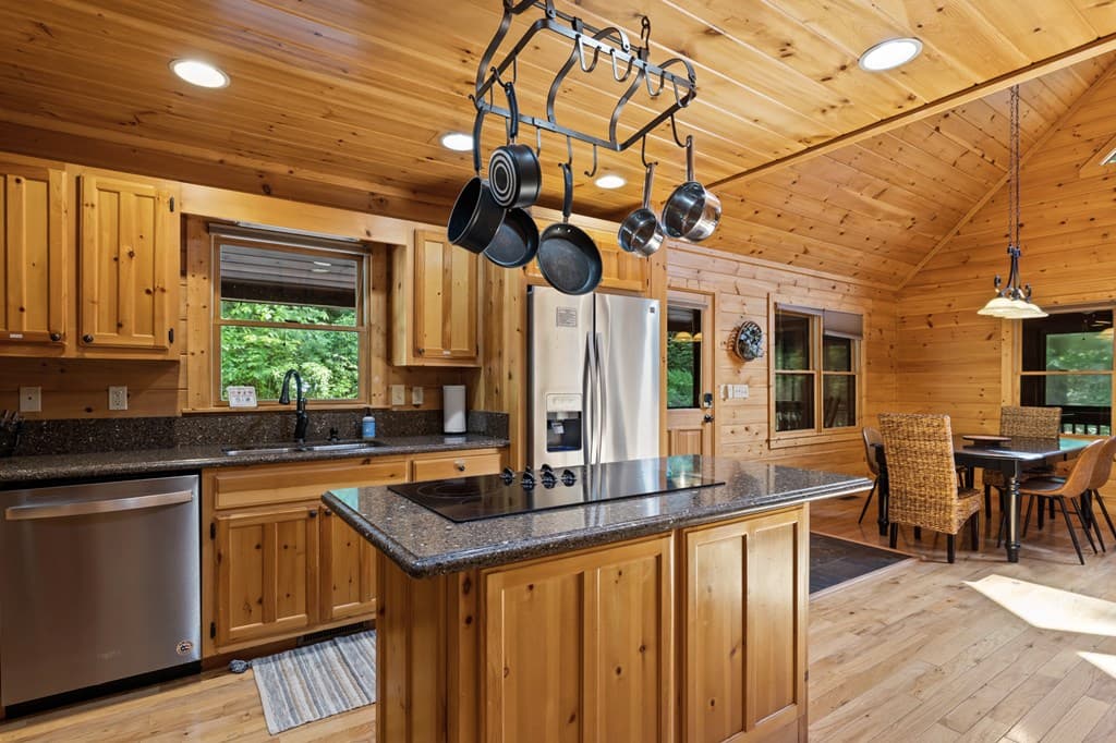 220 Solar Drive, Blue Ridge GA 30513 - Photo