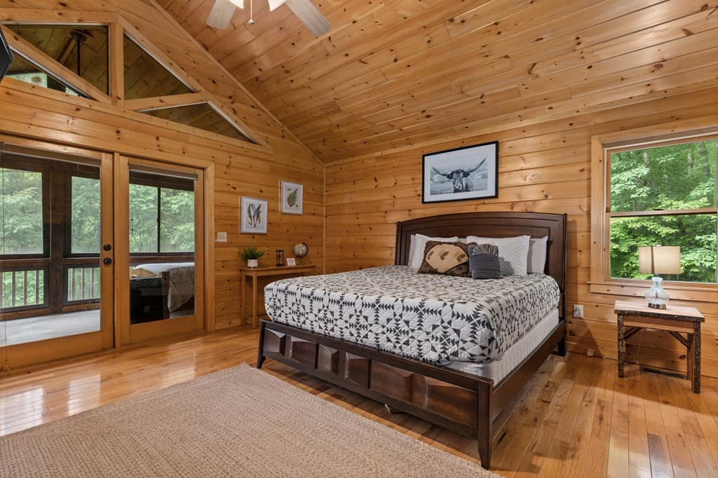 220 Solar Drive, Blue Ridge GA 30513 - Photo