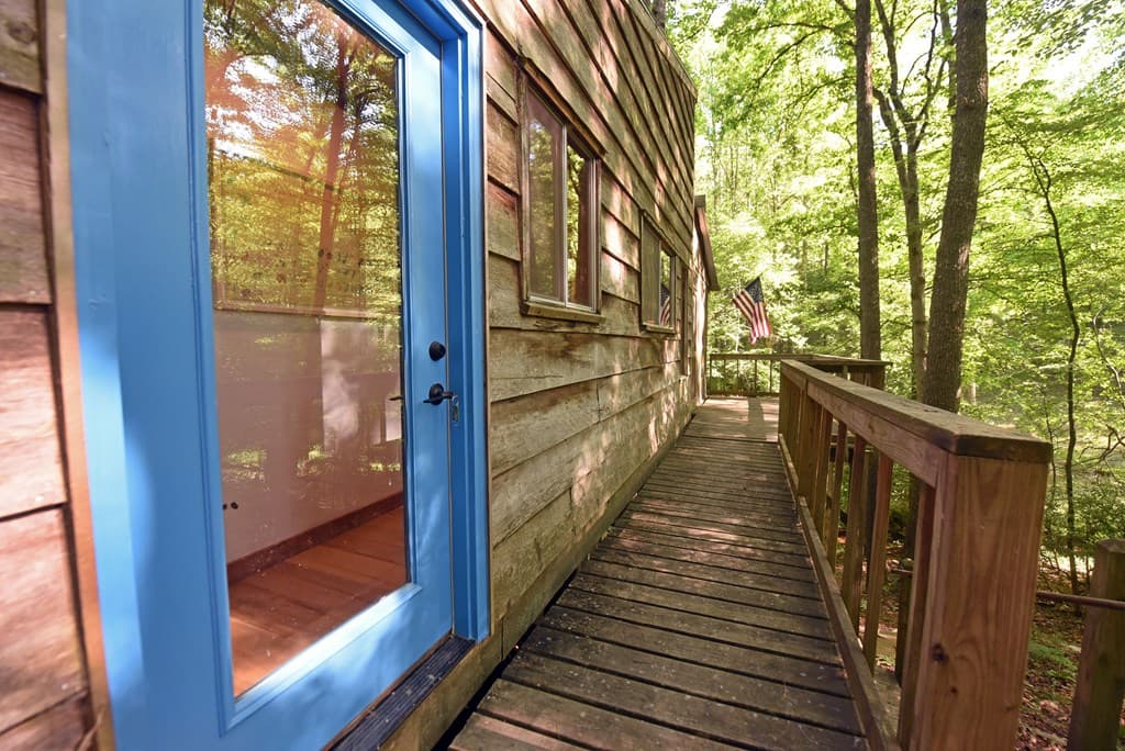 214 Sourwood Drive, Blue Ridge GA 30513 - Photo
