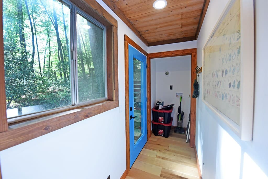 214 Sourwood Drive, Blue Ridge GA 30513 - Photo