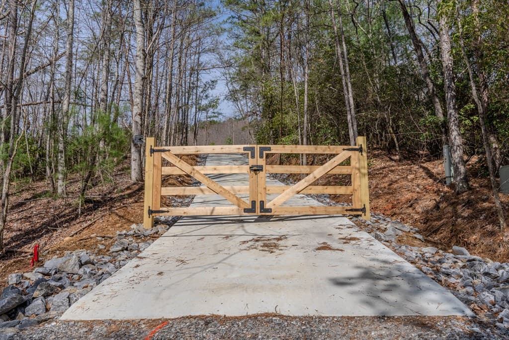 355 Up The Creek Trail, Hayesville NC 28904 - Photo