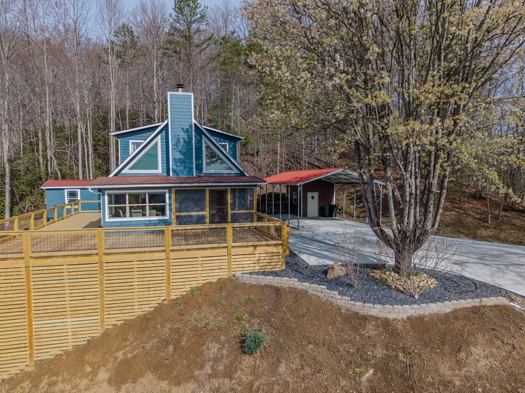 355 Up The Creek Trail, Hayesville NC 28904 - Photo
