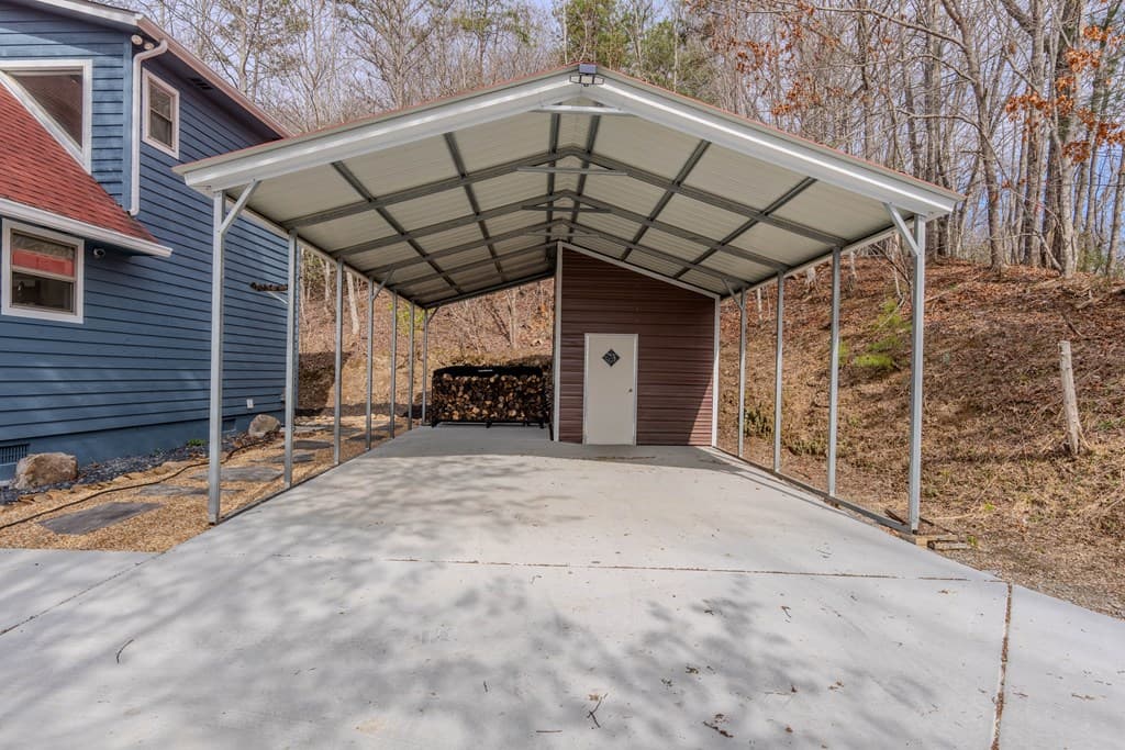 355 Up The Creek Trail, Hayesville NC 28904 - Photo