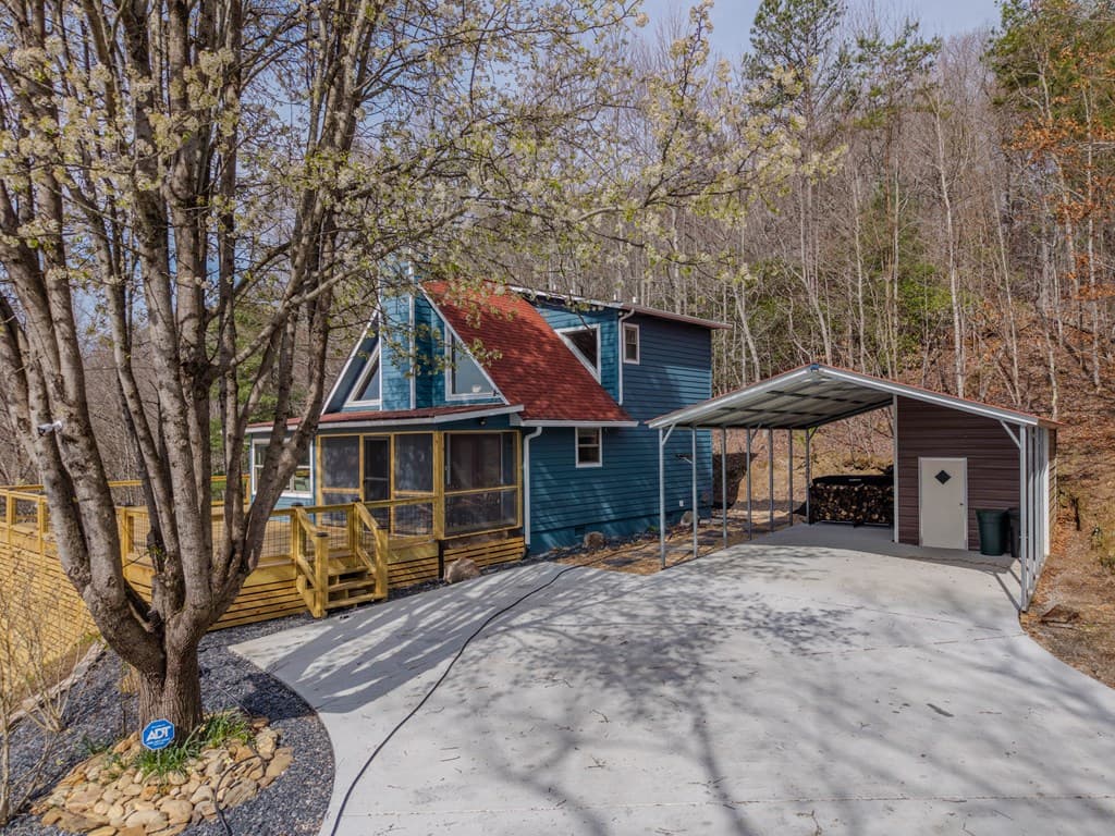 355 Up The Creek Trail, Hayesville NC 28904 - Photo