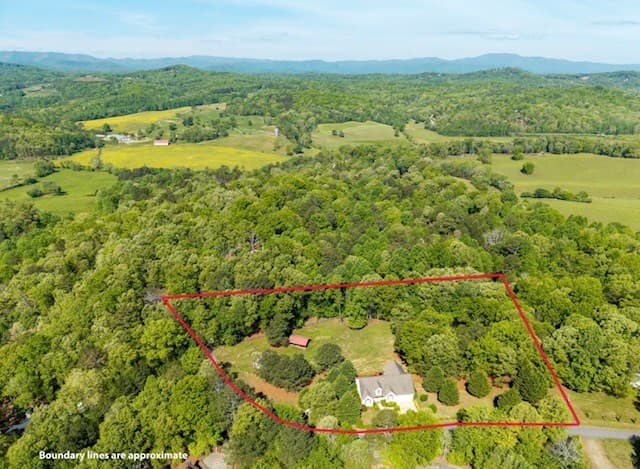178 Windy Valley Lane, Blue Ridge GA 30513 - Photo