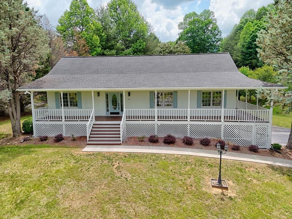 2421 Settlers Ridge, Hiawassee GA 30546 - Primary photo