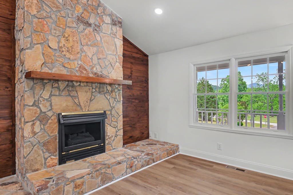 2421 Settlers Ridge, Hiawassee GA 30546 - Photo