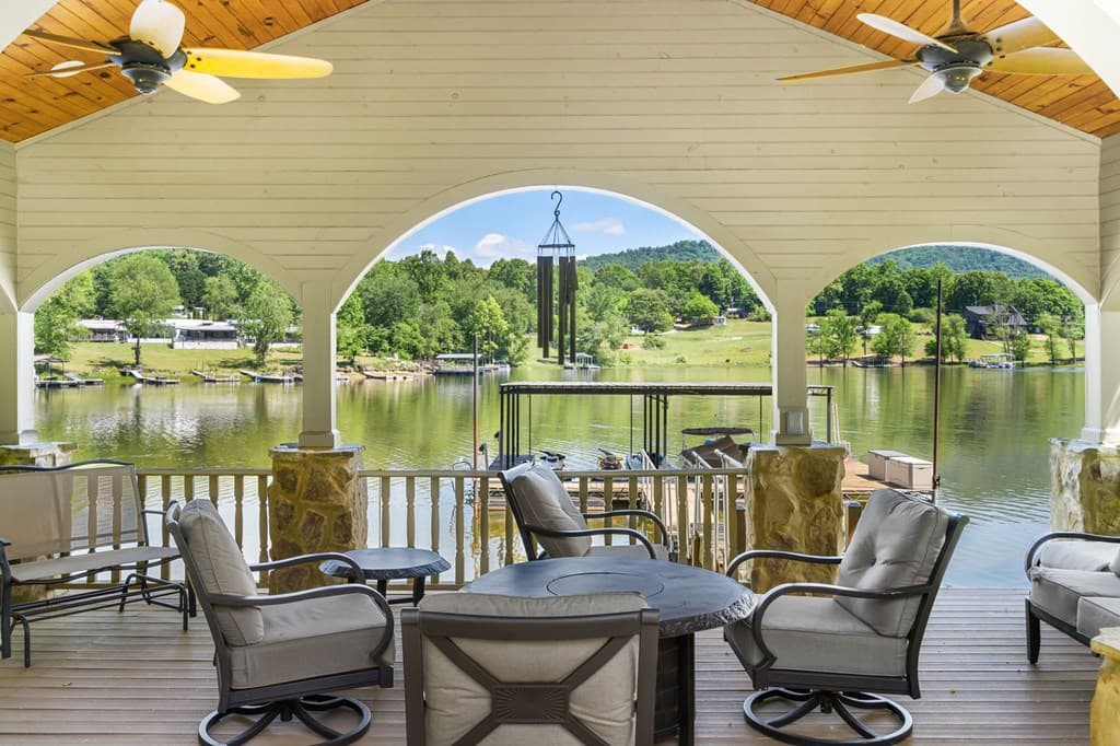 234 Shores Drive, Hayesville NC 28904 - Photo
