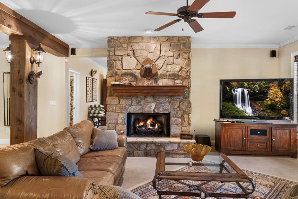 234 Shores Drive, Hayesville NC 28904 - Photo
