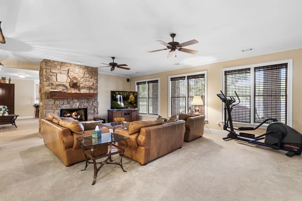 234 Shores Drive, Hayesville NC 28904 - Photo