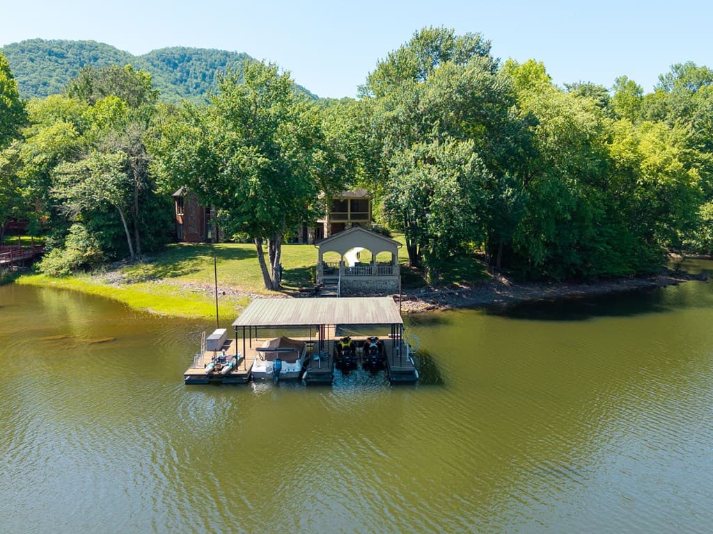 234 Shores Drive, Hayesville NC 28904 - Photo