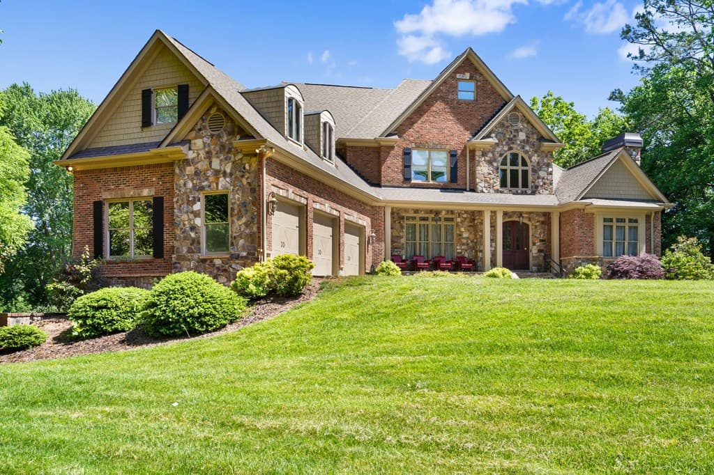 234 Shores Drive, Hayesville NC 28904 - Photo