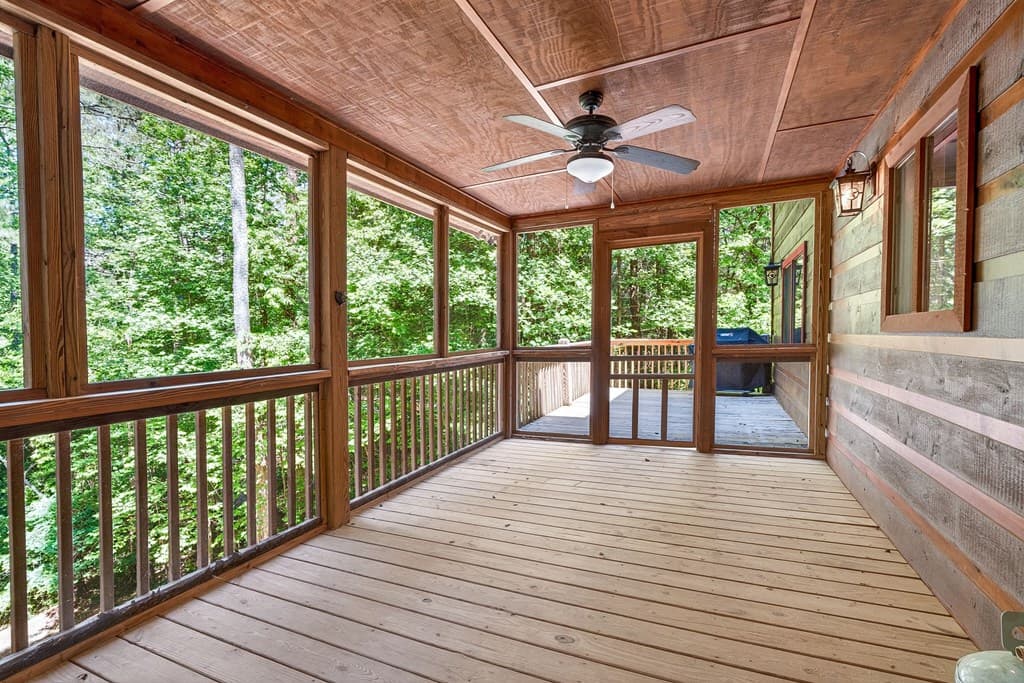 239 Reindeer Lane, Talking Rock GA 30175 - Photo