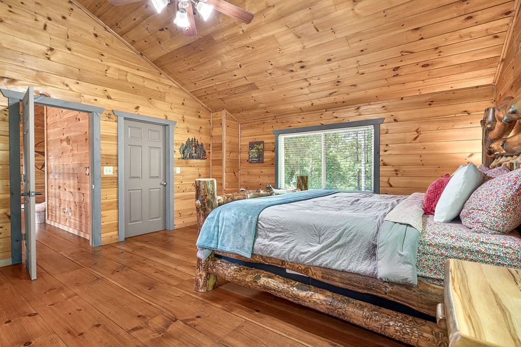 239 Reindeer Lane, Talking Rock GA 30175 - Photo