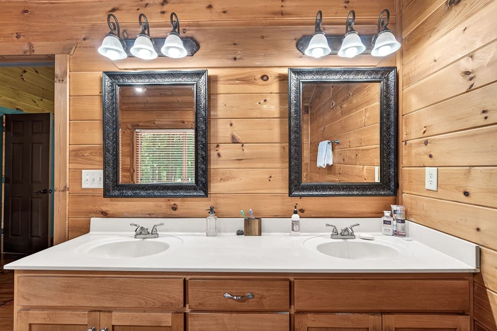 239 Reindeer Lane, Talking Rock GA 30175 - Photo