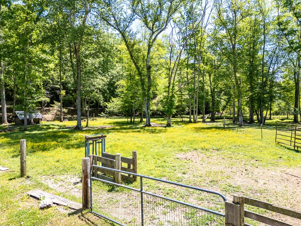 1064 Pinedale Lane, Andrews NC 28901 - Photo