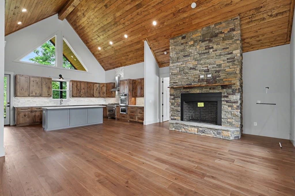 383 Rustic Barn Trail, Morganton GA 30560 - Photo