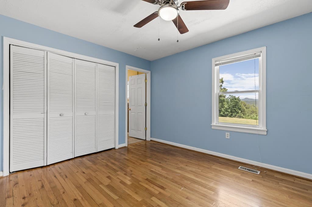 111 Briggs Street, Mccaysville GA 30555 - Photo