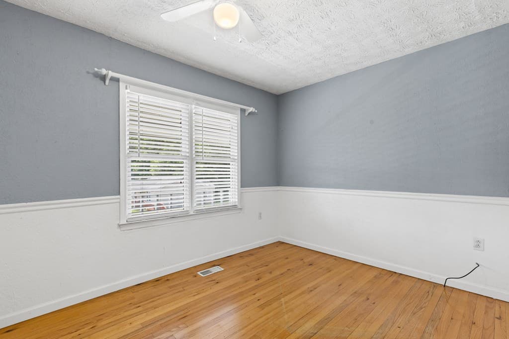 111 Briggs Street, Mccaysville GA 30555 - Photo