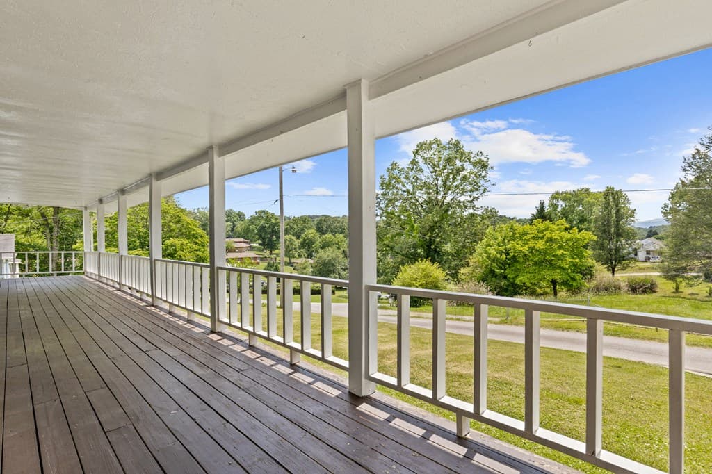 111 Briggs Street, Mccaysville GA 30555 - Photo