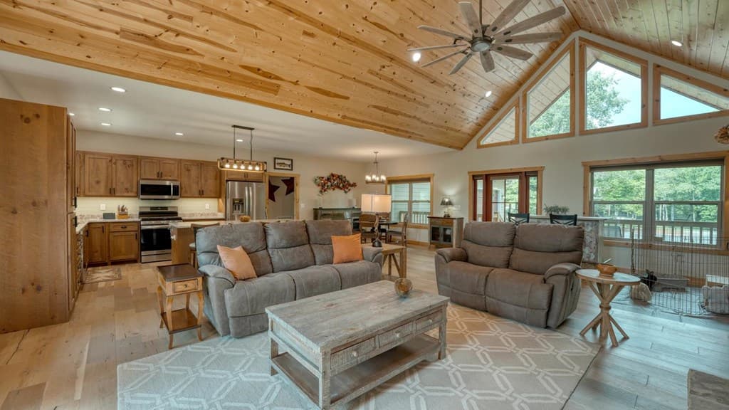 38 Edgewater Lane, Blairsville GA 30512 - Photo