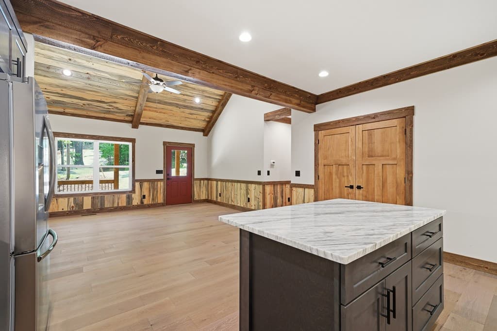 121 Orbit Lane, Ellijay GA 30540 - Photo