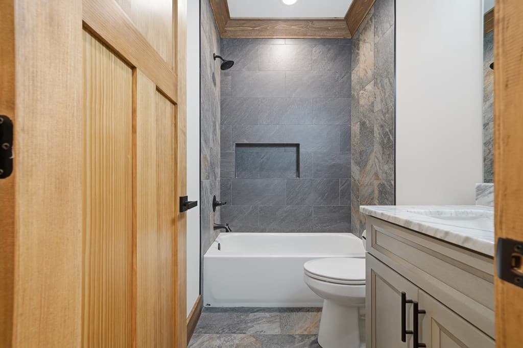 121 Orbit Lane, Ellijay GA 30540 - Photo