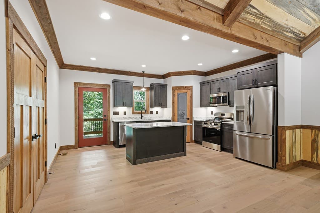 121 Orbit Lane, Ellijay GA 30540 - Photo