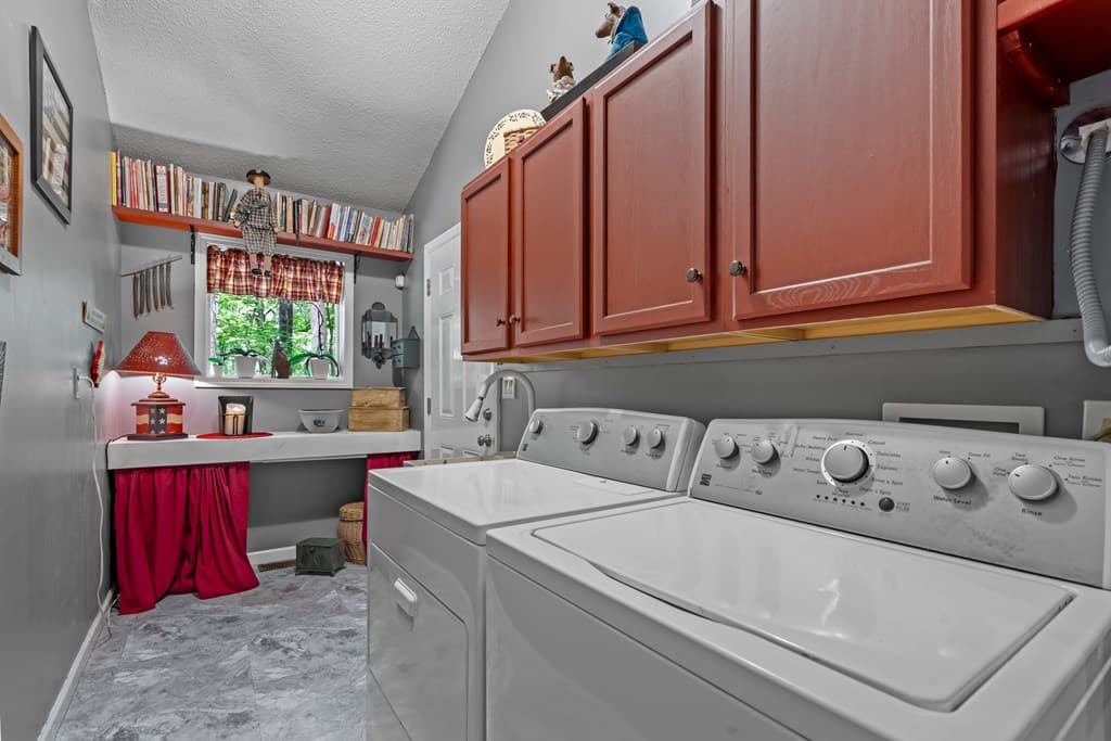 205 Walnut Springs Road, Blairsville GA 30512 - Photo