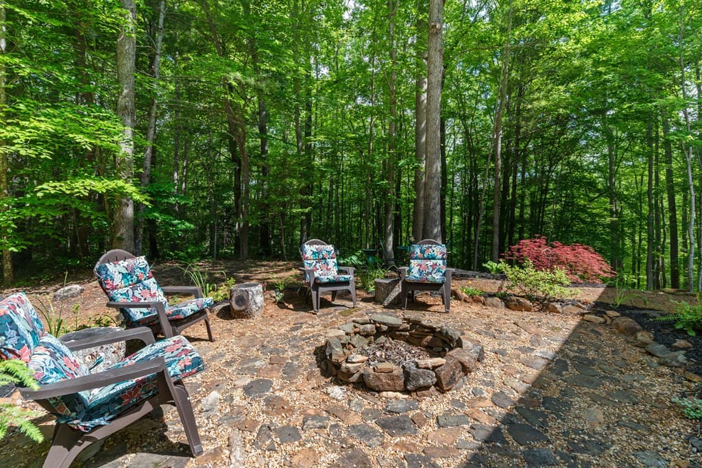 205 Walnut Springs Road, Blairsville GA 30512 - Photo