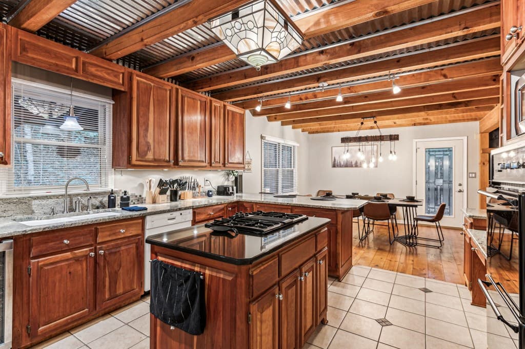 889 Granny Branch, Blue Ridge GA 30513 - Photo