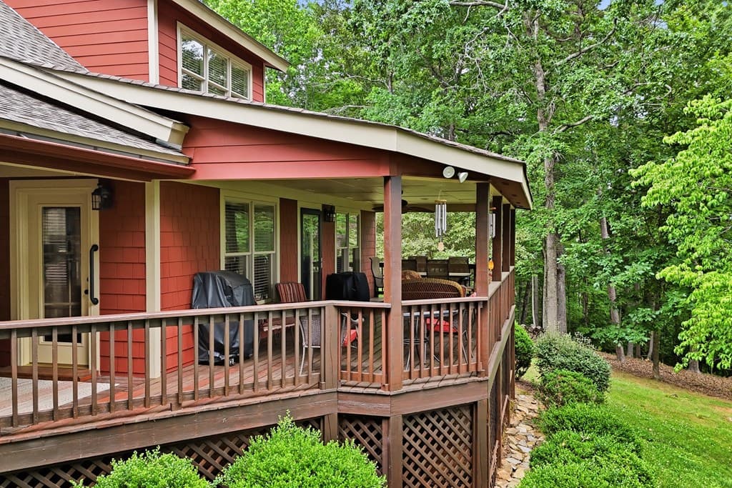 1110 Chatsworth Hwy, Ellijay GA 30540 - Photo
