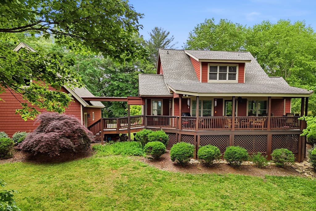 1110 Chatsworth Hwy, Ellijay GA 30540 - Photo