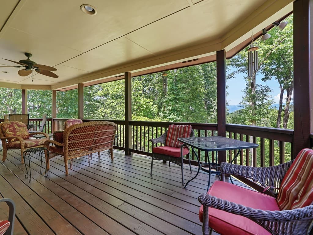 1110 Chatsworth Hwy, Ellijay GA 30540 - Photo